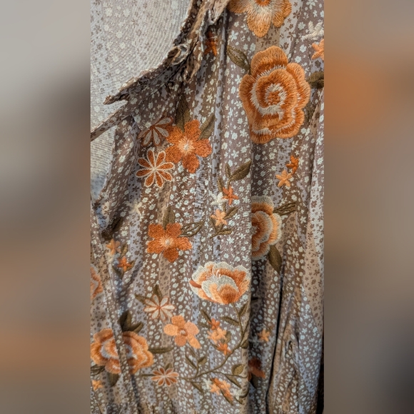 Savanna Jane Embroidered Blouse Size 1X - Picture 6 of 7